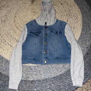 size 8 girls Faux Denim Vest with Gray Hoodie
